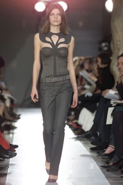 Look 23